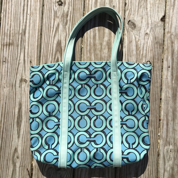 POPPY 3D OP ART SIGNATURE GLAM TOTE BAG - Picture 2 of 5