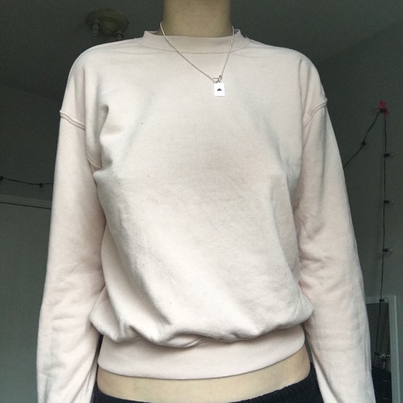 PASTEL PINK BRANDY MELVILLE CROPPED CREWNECK