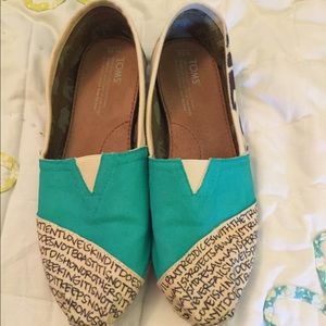 Hand-painted TOMS