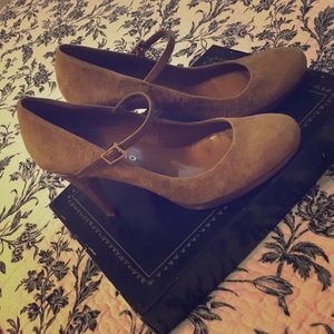 FRANCO SARTO Gently Used Mary Jane Pumps