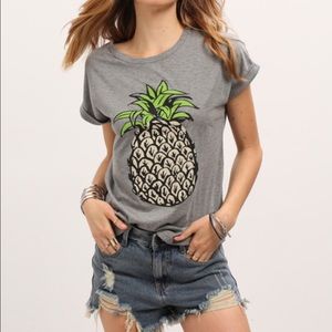 Pineapple graphic tee t-shirt NWOT