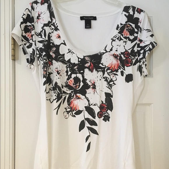 Floral White House black market blouse