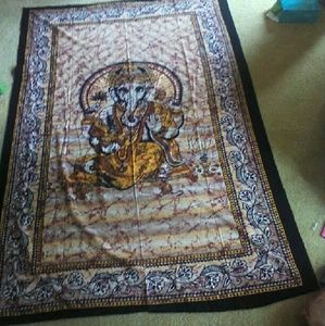 Twin size gensha tapestry