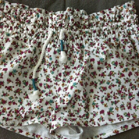 Roxy floral board shorts