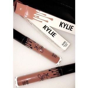 Kylie Jenner Lipgloss "like"