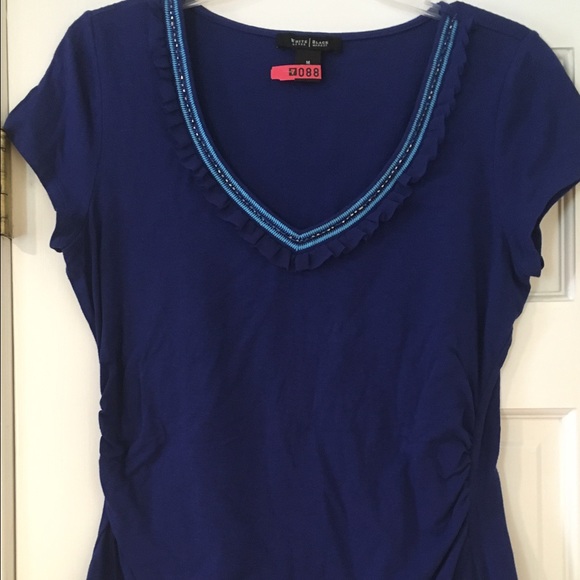 White House black market navy top