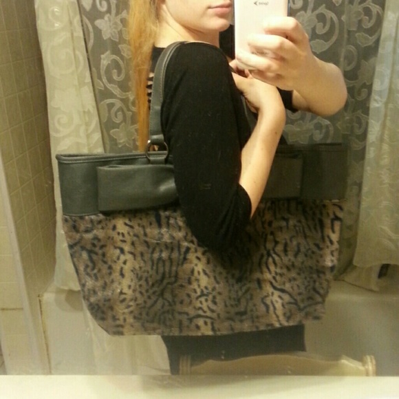 Paris Hilton Tote Bag