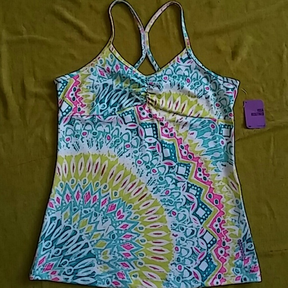 Reebok Tops - REEBOK yoga top