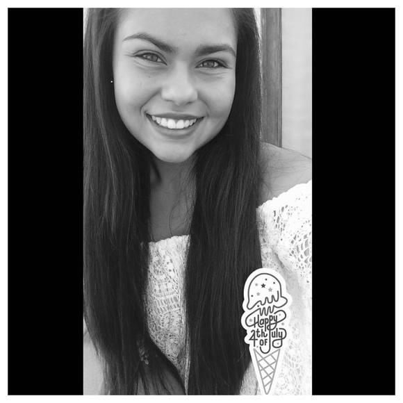 Meet your Posher, Leigha