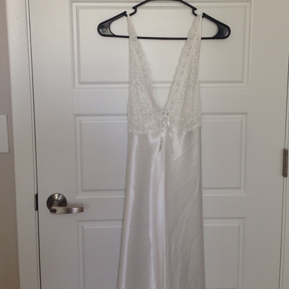 Pierre Cardin 6-piece set - Picture 3 of 4