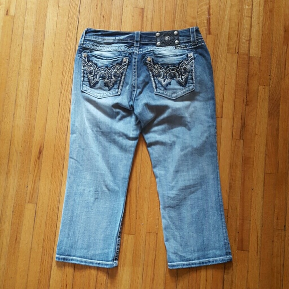 Miss Me Capri size 31