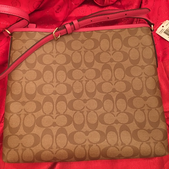 🔴SOLD🔴COACH SIGNATURE FILE CROSS - Picture 4 of 4
