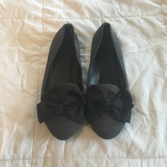 Gorgeous flats