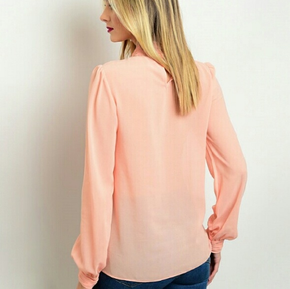 Just peachy blouse. - Picture 2 of 3