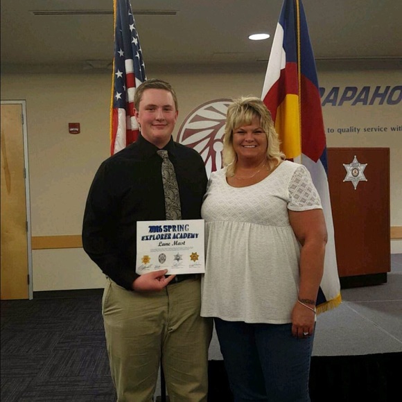 Meet your Posher, Shannon - Picture 1 of 5