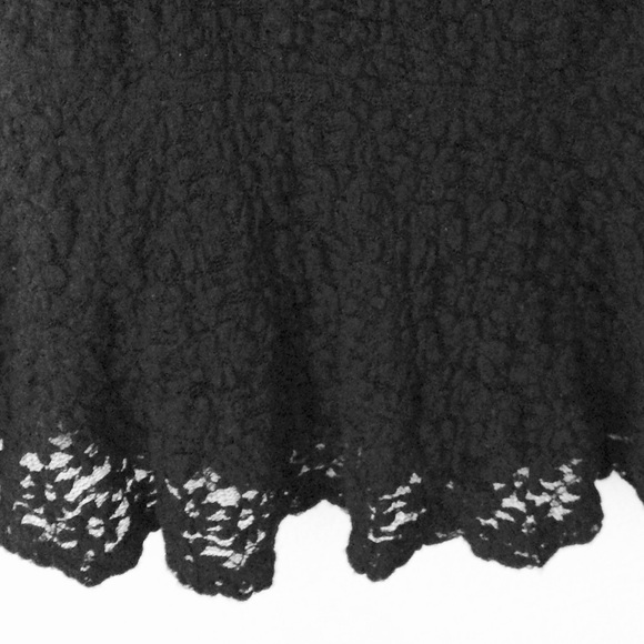 *SOLD* Pins & Needles Textured Peplum - Picture 3 of 4