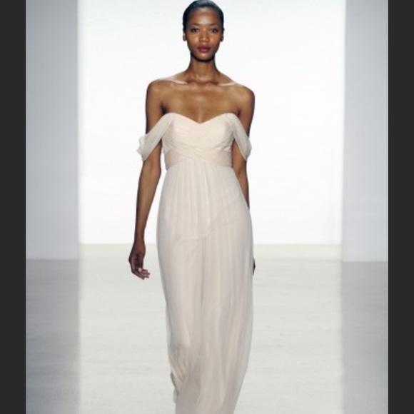 Amsale Chiffon G851C dress in Bellini