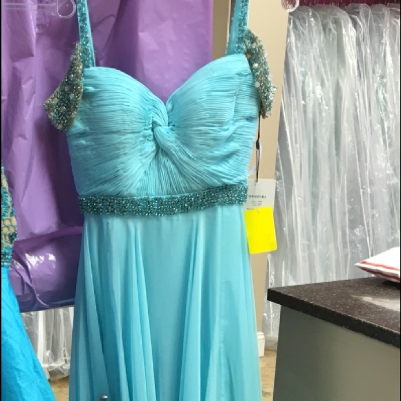 Sherri hill 00!