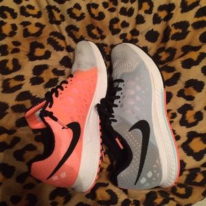 Nike Pegasus sneakers!