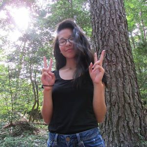 Meet your Posher, Nikki