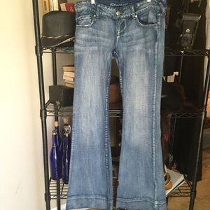 Flare/bell bottom Jean