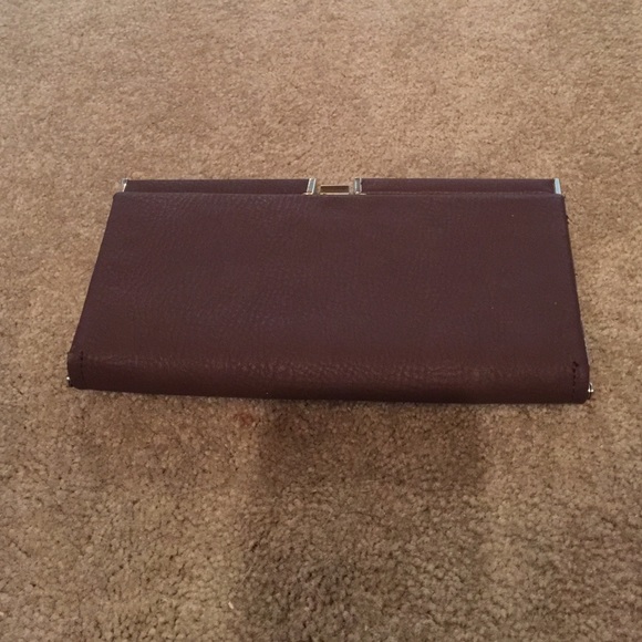 Brown clutch