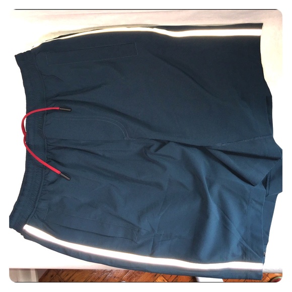 Lululemon Running Short with inner Liner