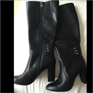 Anne Klein Nicoletta boots (brand new never used)
