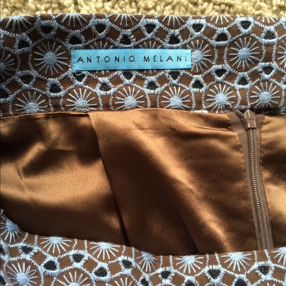 Antonio Melani eyelet skirt - Picture 2 of 4