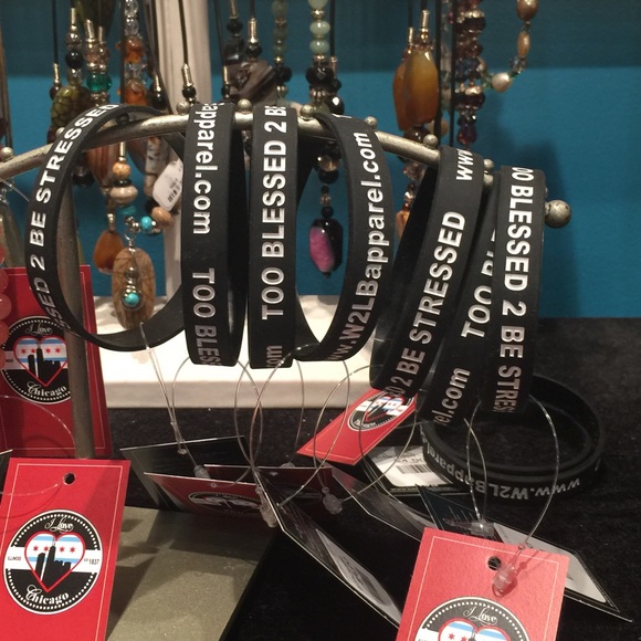 TOO BLESSED TO BE STRESSED WRISTBAND - Picture 2 of 2