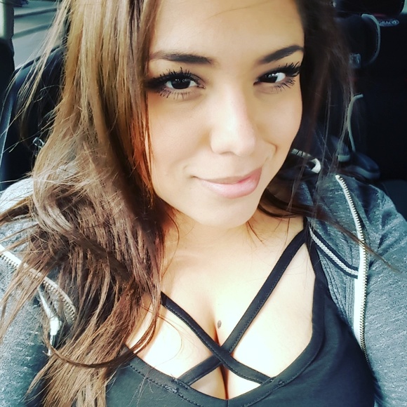 Hi im Sandy! - Picture 3 of 4