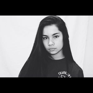 Meet your Posher, Lena