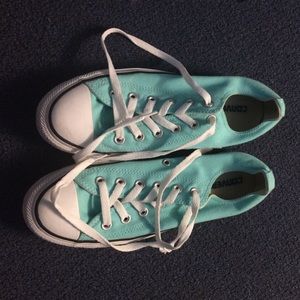 Teal low top converse- size 9 women's
