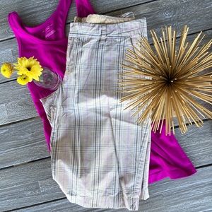 American Eagle Outfitter Bermuda shorts--