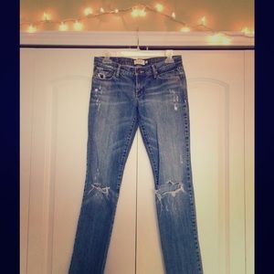 Abercrombie & Fitch Erin Ripped Jeans