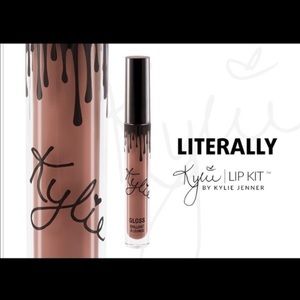 Kylie Jenner lip kit