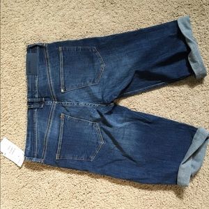 NWT H&M jean shorts size 8