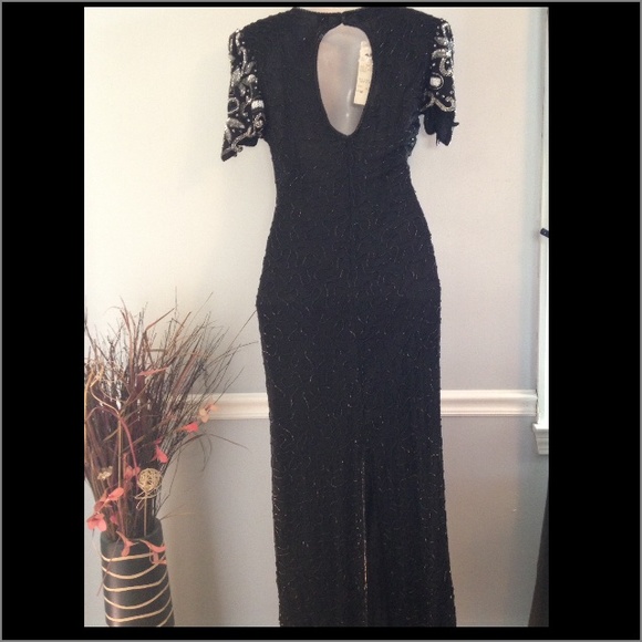 Beautiful Elegant Black Beaded Gown - Picture 4 of 4