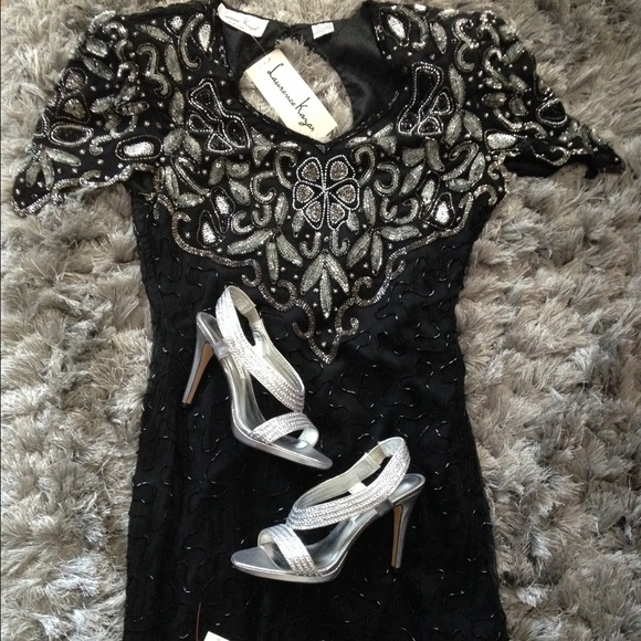 Beautiful Elegant Black Beaded Gown - Picture 3 of 4