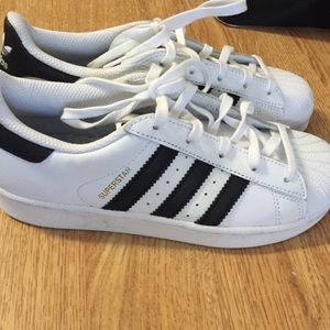 Adidas Superstar