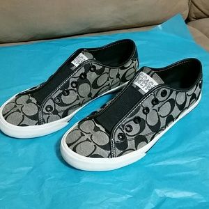 COACH shoes great condition sz.7