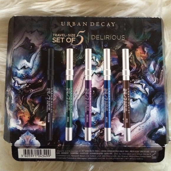 Urban Decay Travel Size set of 5 Eye Pencils