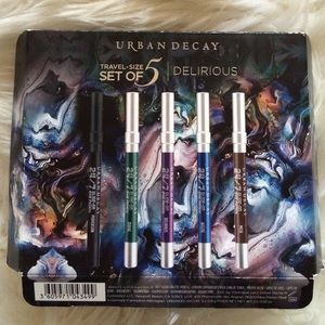 Urban Decay Travel Size set of 5 Eye Pencils