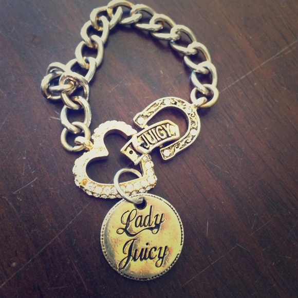 Juicy couture lady juicy charm bracelet
