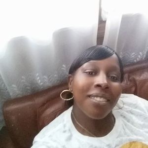 Meet your Posher, Alicia