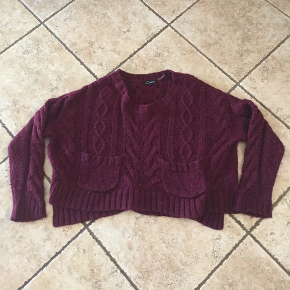 Maroon cotton Sweater.