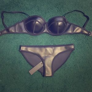 Black Triangl Bikini