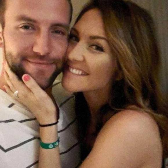 Meet your Posher, Alexis - Picture 1 of 1