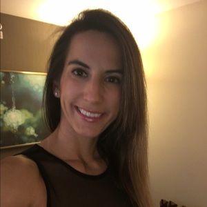 Meet your Posher, Stephanie