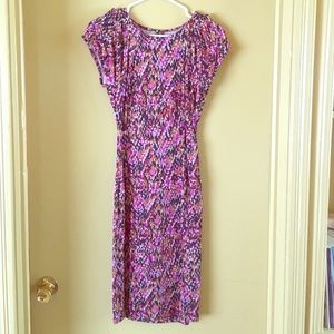 Diane Von Furstenberg patterned dress!